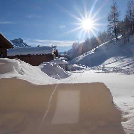 Appartement Soleil Blanc Residence Lodge Des Neiges 티뉴 외부 사진