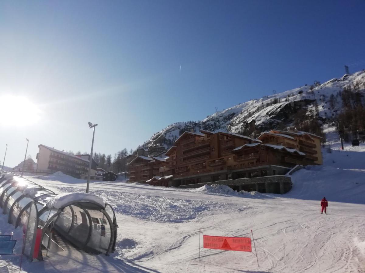 Appartement Soleil Blanc Residence Lodge Des Neiges 티뉴 외부 사진